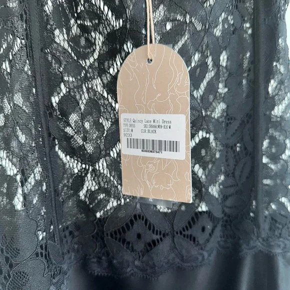 Meshki Size Medium Black Mini Dress - Picture 8 of 8